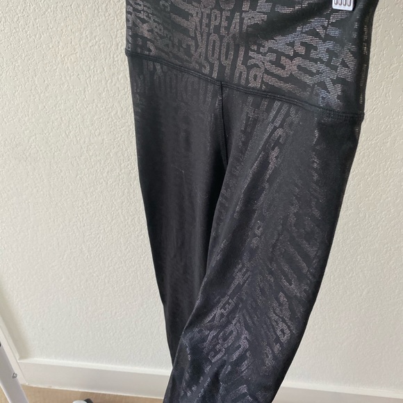 Fabletics powerhold leggings - Picture 3 of 3